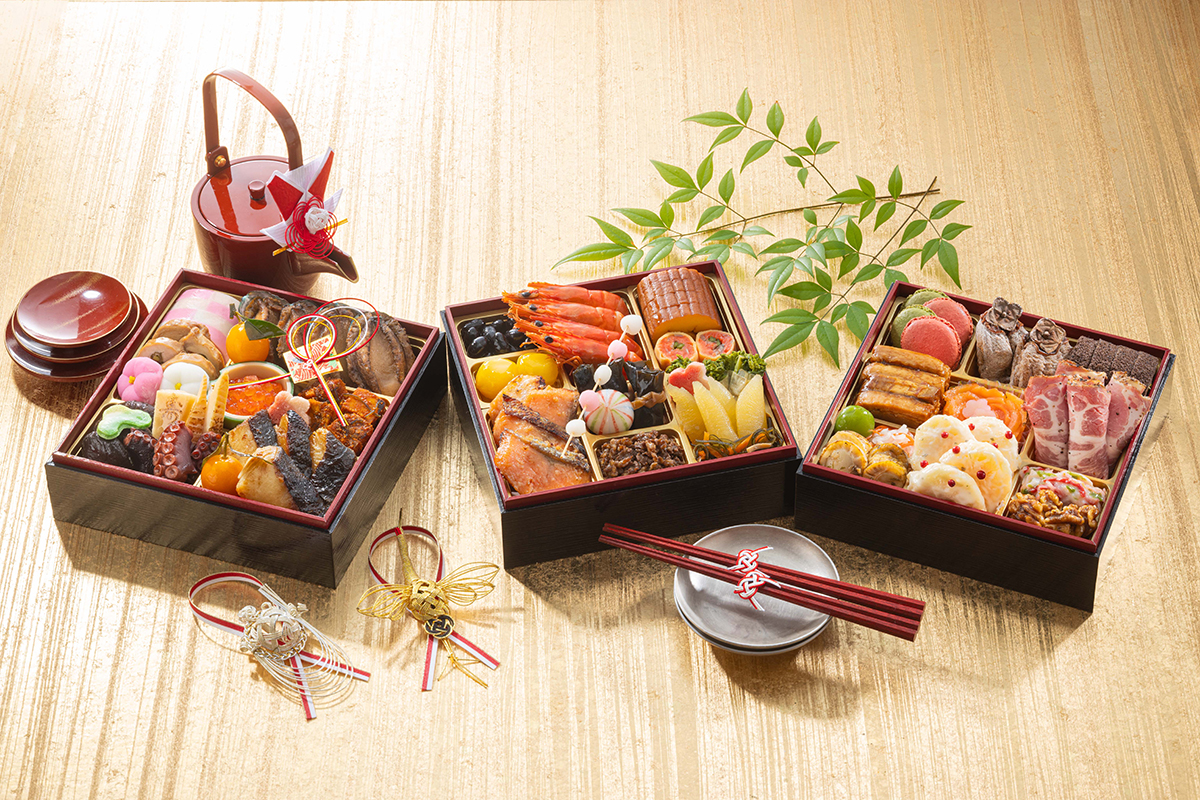 お届け箱サイズ（約）：幅21cm×奥行21cm×高さ18cm